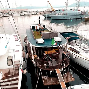 Boat & Breakfast Alicudi Alghero